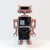 Socle robot Bitaxe vu de face - le mineur Bitaxe encastré dans le corps du robot