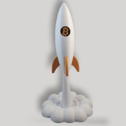 Statuette fusée Bitcoin vue de face - logo BTC cuivré sur le fuselage et ailerons assortis
