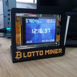 Socle Lotto Miner en fonctionnement - écran du NM Miner allumé sur son support