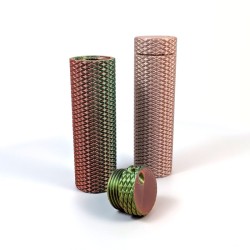 Deux étuis Ledger fermés debout - coloris cuivre et vert au choix